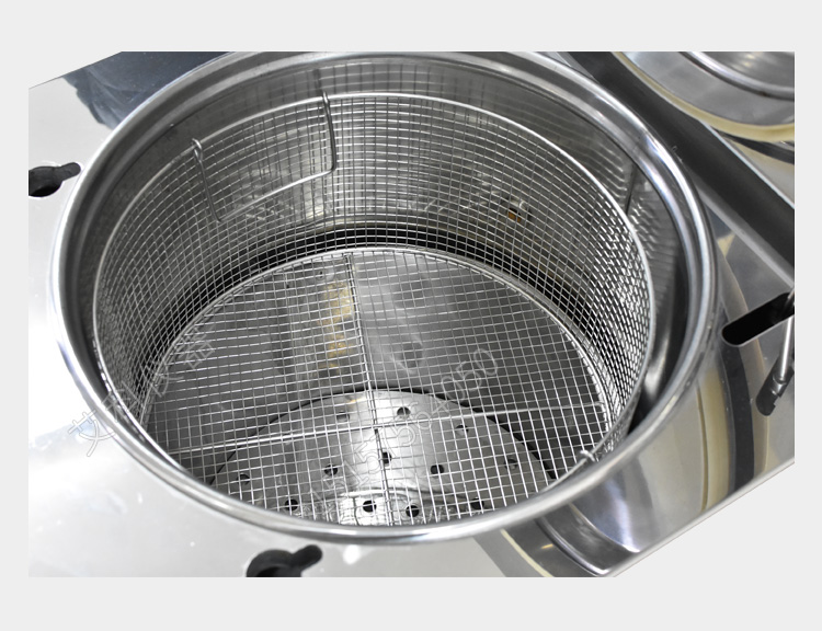 上海三申不锈钢立式电热压力蒸汽灭菌器YM50A 高压蒸汽灭菌锅(人工加水)50L